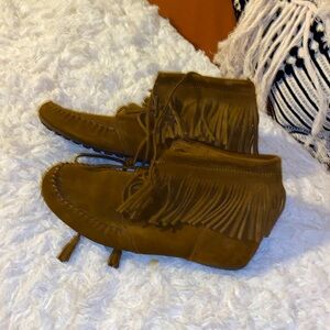 Minnetonka Moccasins